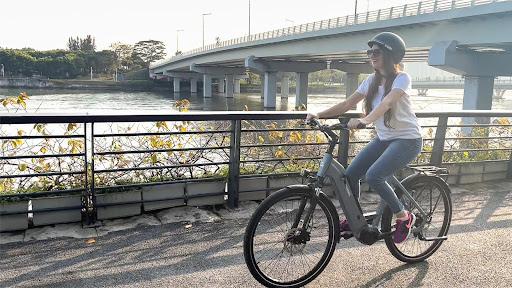 Die besten Zubehörteile, die Sie für Ihr E-Bike benötigen