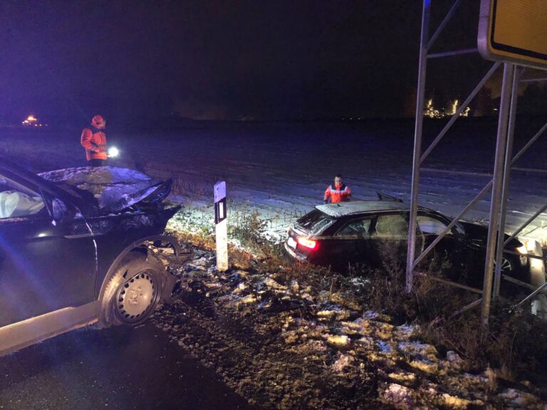 Vollsperrung in der Nacht wegen Unfall